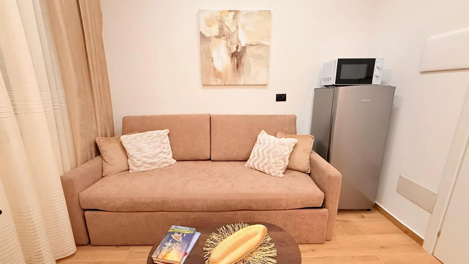 Bala Residence Verano Brianza 0*,  Italy